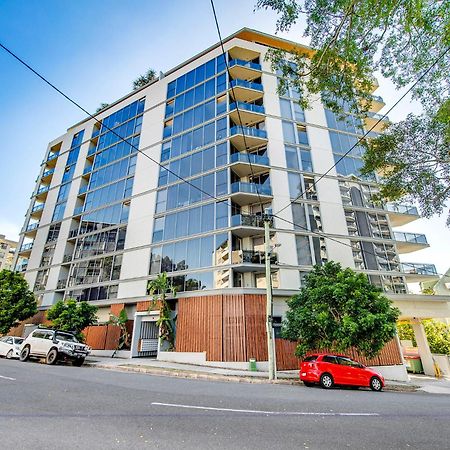 Lovely 2 Bedroom Executive Apartment ブリスベン エクステリア 写真
