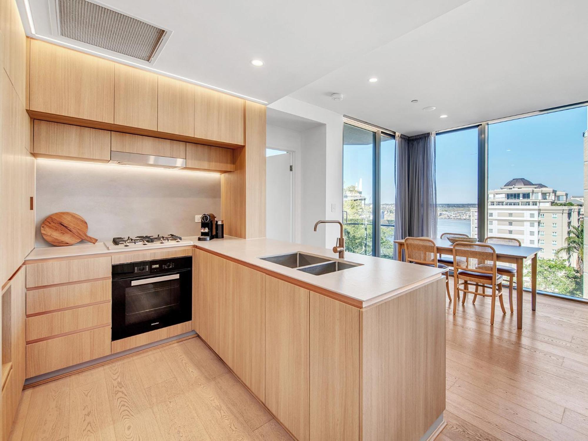 Lovely 2 Bedroom Executive Apartment ブリスベン エクステリア 写真